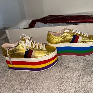 Gucci platform